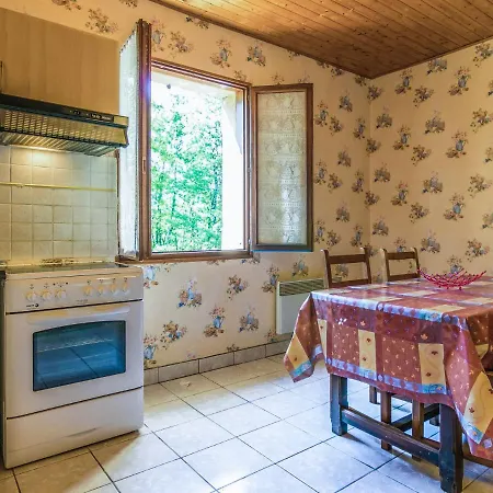 בית נופש Quiet With Shared Pool Salignac-Eyvigues