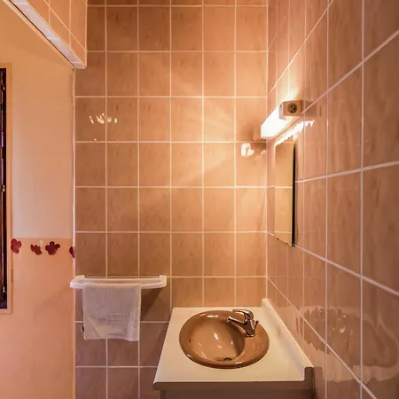 Quiet With Shared Pool Salignac Eyvigues