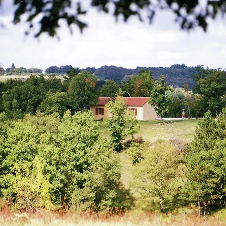Quiet With Shared Pool بيت للعطل