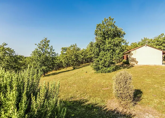 Holiday home Quiet With Shared Pool
