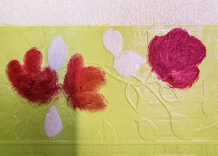 Quiet With Shared Pool Holiday home